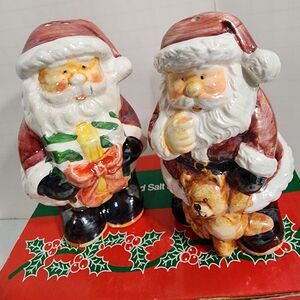 Pearlized Santa Salt & Pepper Shakers In Box Holiday Collection For The Home